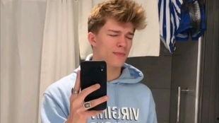 娱乐圈吃瓜双人解说,吃瓜达人双人解说，揭秘明星幕后故事